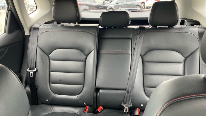 MG Hs 1.5 T-GDI Excite 5dr Petrol Hatchback